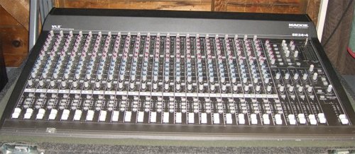 MACKIE SR24-4